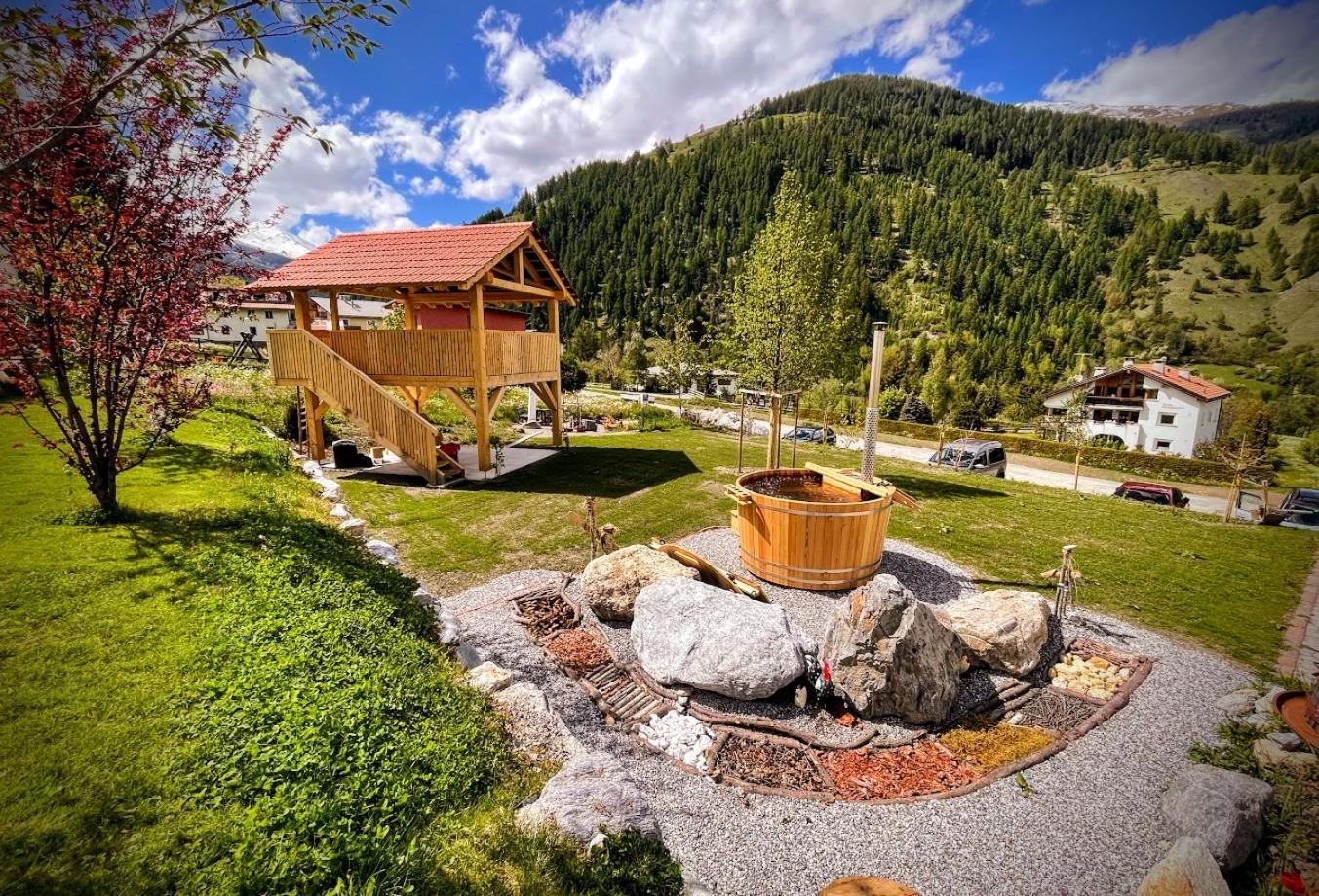 B&B Villa Stelvio Santa Maria Val Muestair ภายนอก รูปภาพ